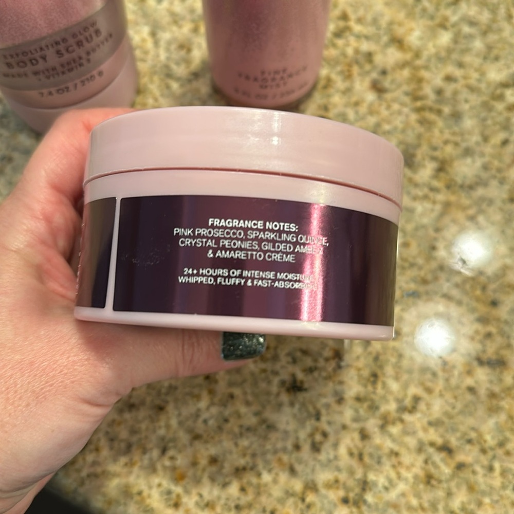 BRAND NEW! Bath and Body Works Thousand Wishes set - Picture 3 of 8